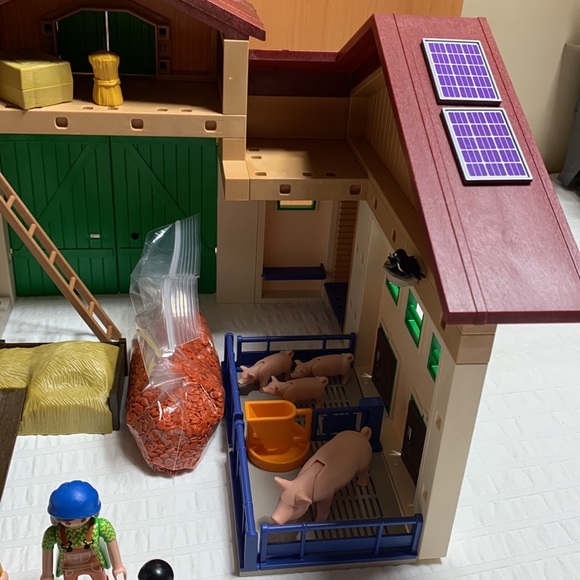 Large Country Barn w/Silo 5119 by Playmobil - Complete - Family Farm - Picture 7 of 17